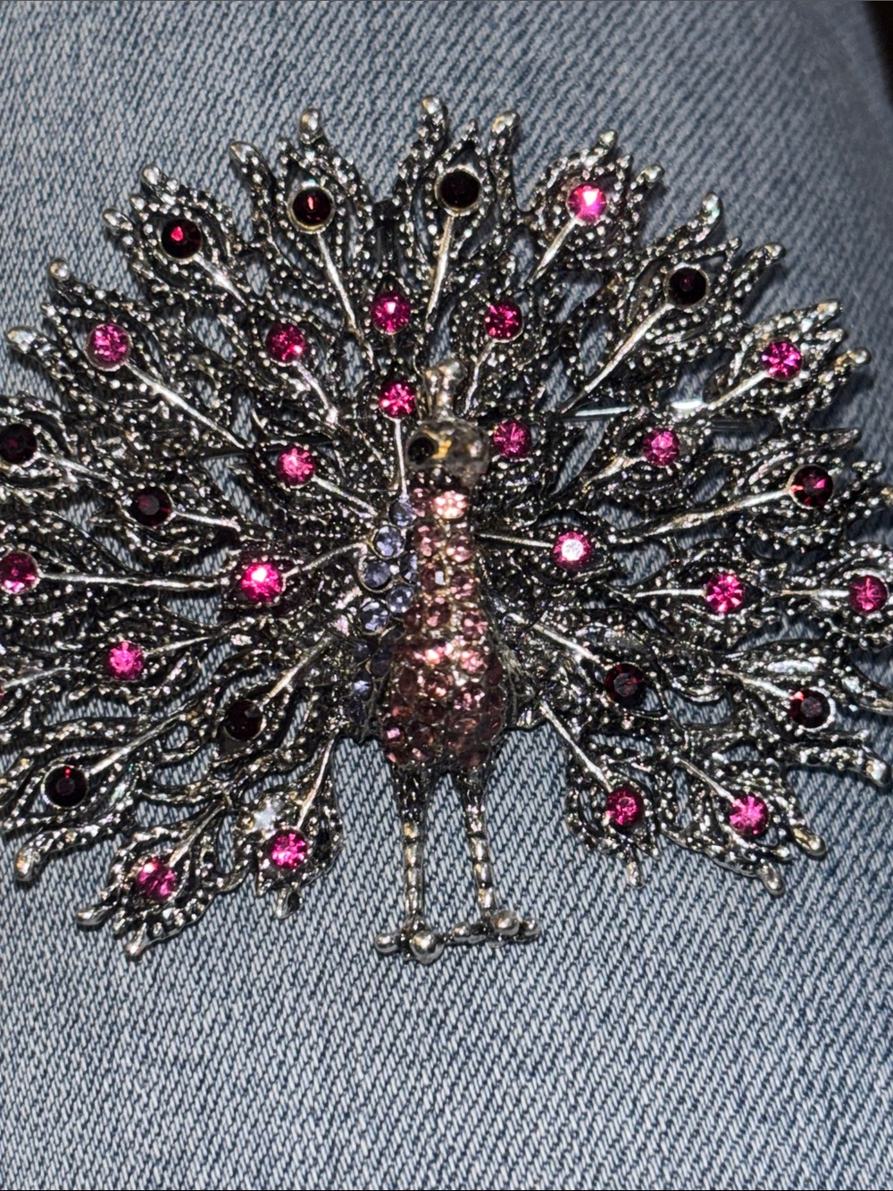 Elegant Turquoise Crystal Peacock Brooch - Women Jewelry